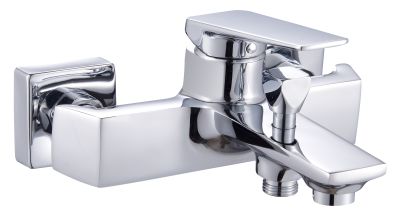 Mitigeur bain-douche AMANZI chromé